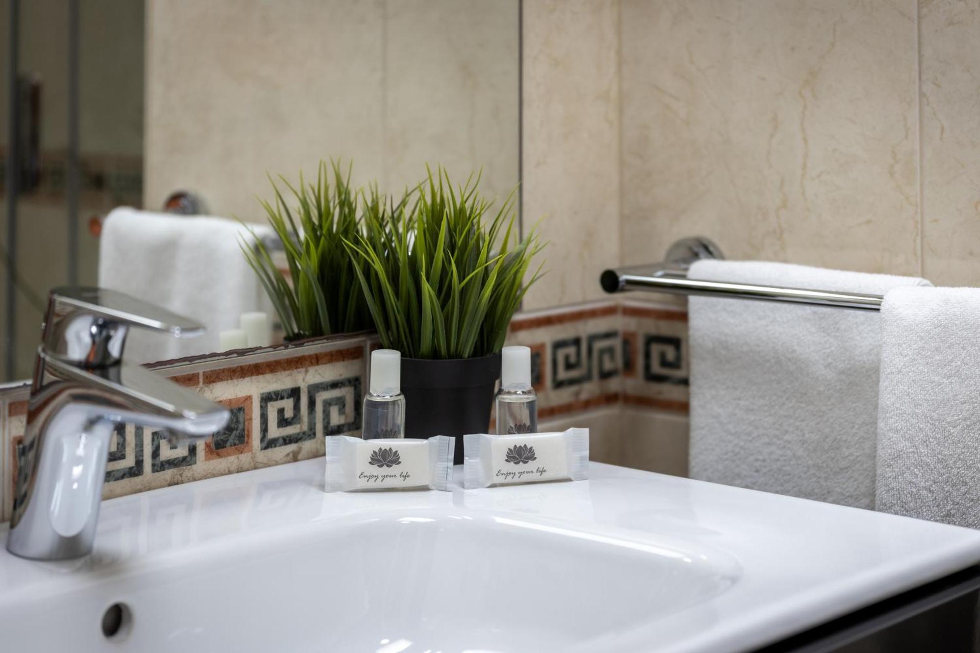 Holyhome Cucharas Beach Costa Teguise Εξωτερικό φωτογραφία