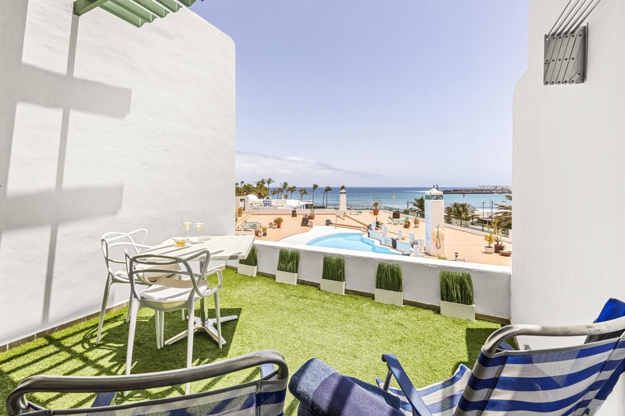 Holyhome Cucharas Beach Costa Teguise Εξωτερικό φωτογραφία